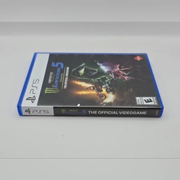 Monster Energy Supercross 5 PS5 Motocross Racing Game Tested - Picture 6 of 9